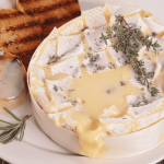 Recette Air Fryer - Camembert fondant au miel et aux noix