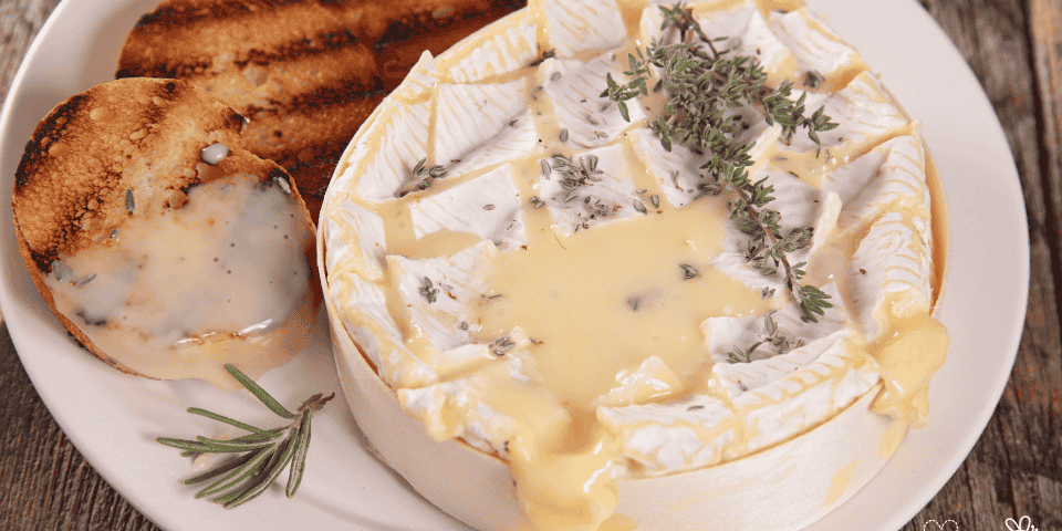 Recette Air Fryer - Camembert fondant au miel et aux noix